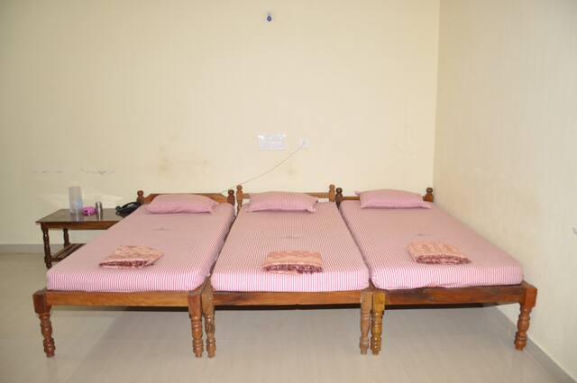 Anugraha Lodge, Kukke Subramanya 4
